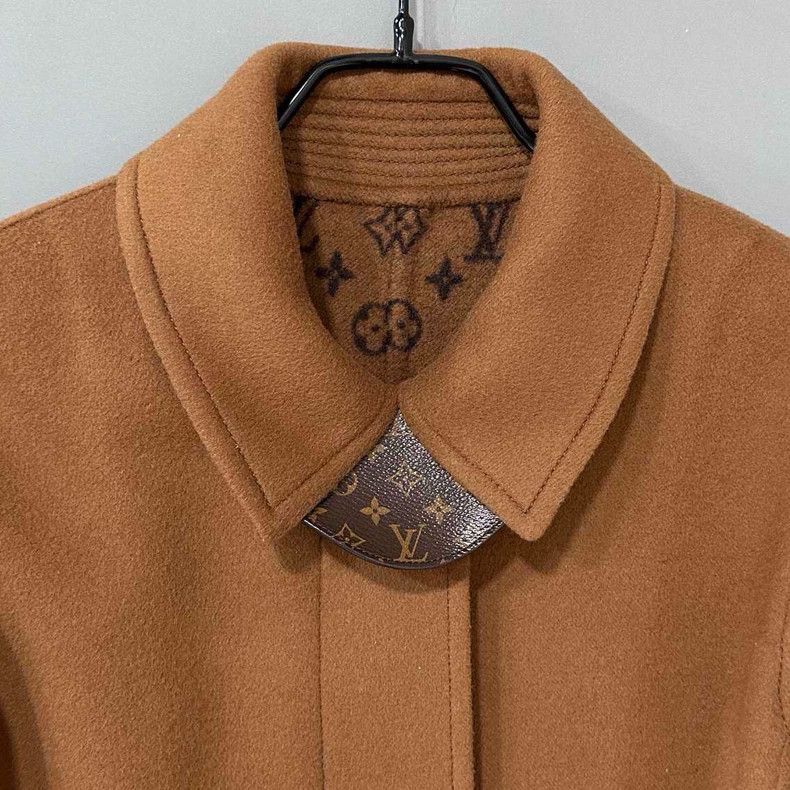 Louis Vuitton Brown Louis Vuitton Overcoat with Design Details Size M / US 6-8 / IT 42-44 - 5 Thumbnail