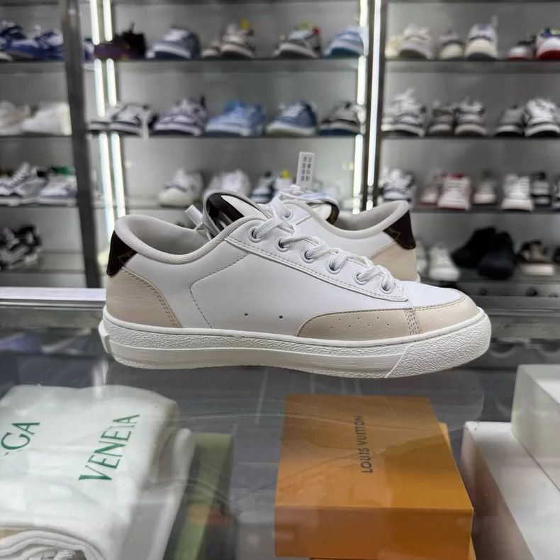 Louis Vuitton LOUIS VUITTON LV CHARLIE Sneakers Size 36 Size US 6 / IT 36 - 4 Thumbnail