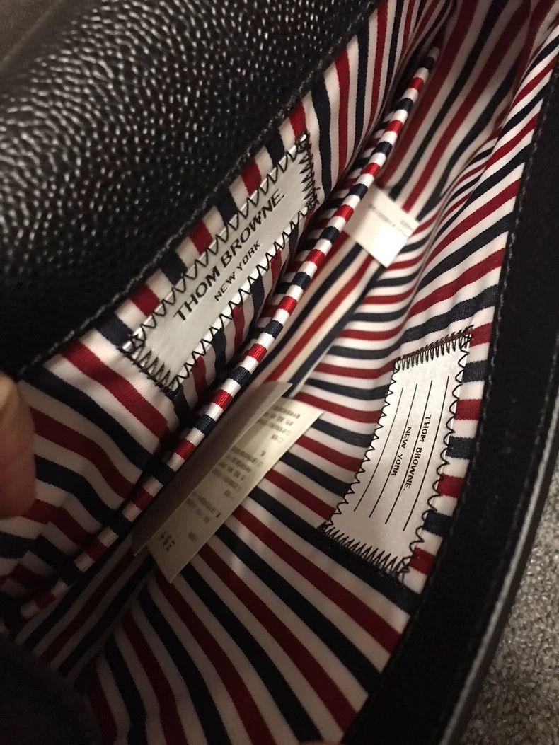 Thom Browne Thom Browne Leather Messenger Bag Size ONE SIZE - 6 Thumbnail