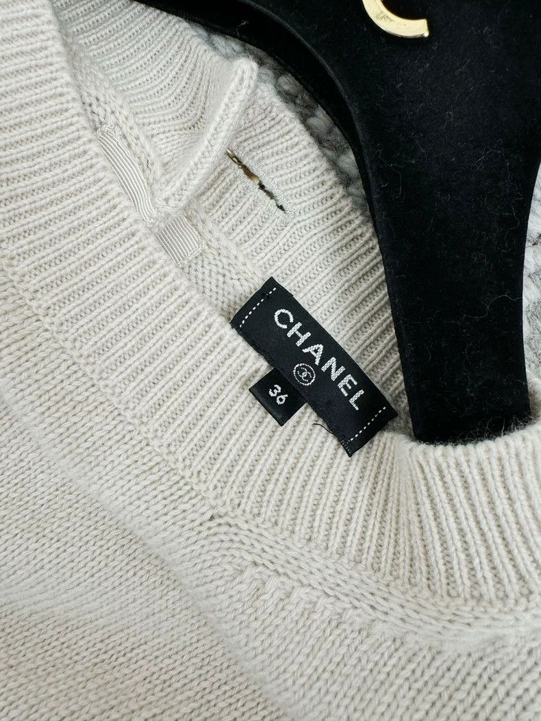 Chanel Chanel Cashmere Knitted Short Sleeve Sweater Size S / US 4 / IT 40 - 4 Thumbnail