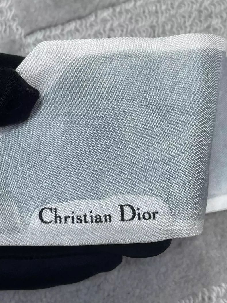 Dior Dior Silk Scarf with Artistic Design Size ONE SIZE - 4 Thumbnail