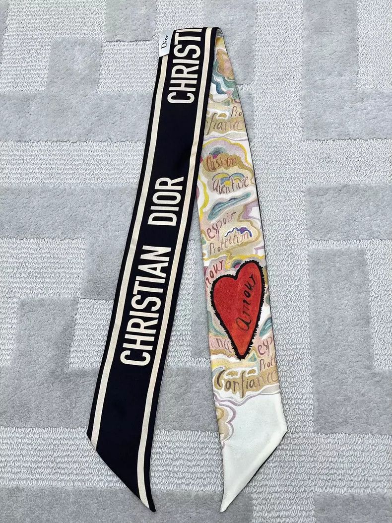 Dior Dior Letter Logo Heart Silk Scarf Size ONE SIZE - 2 Thumbnail