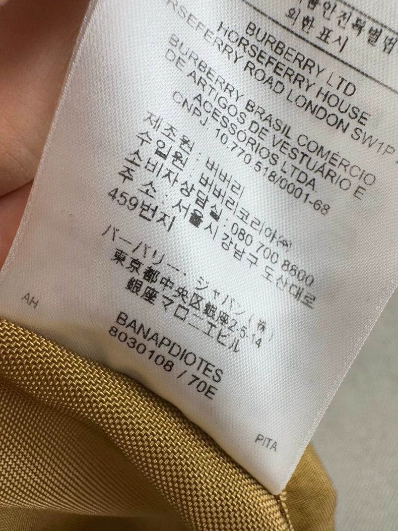 Burberry Burberry Jacket in Excellent Condition UK6 Size Size S / US 4 / IT 40 - 5 Thumbnail