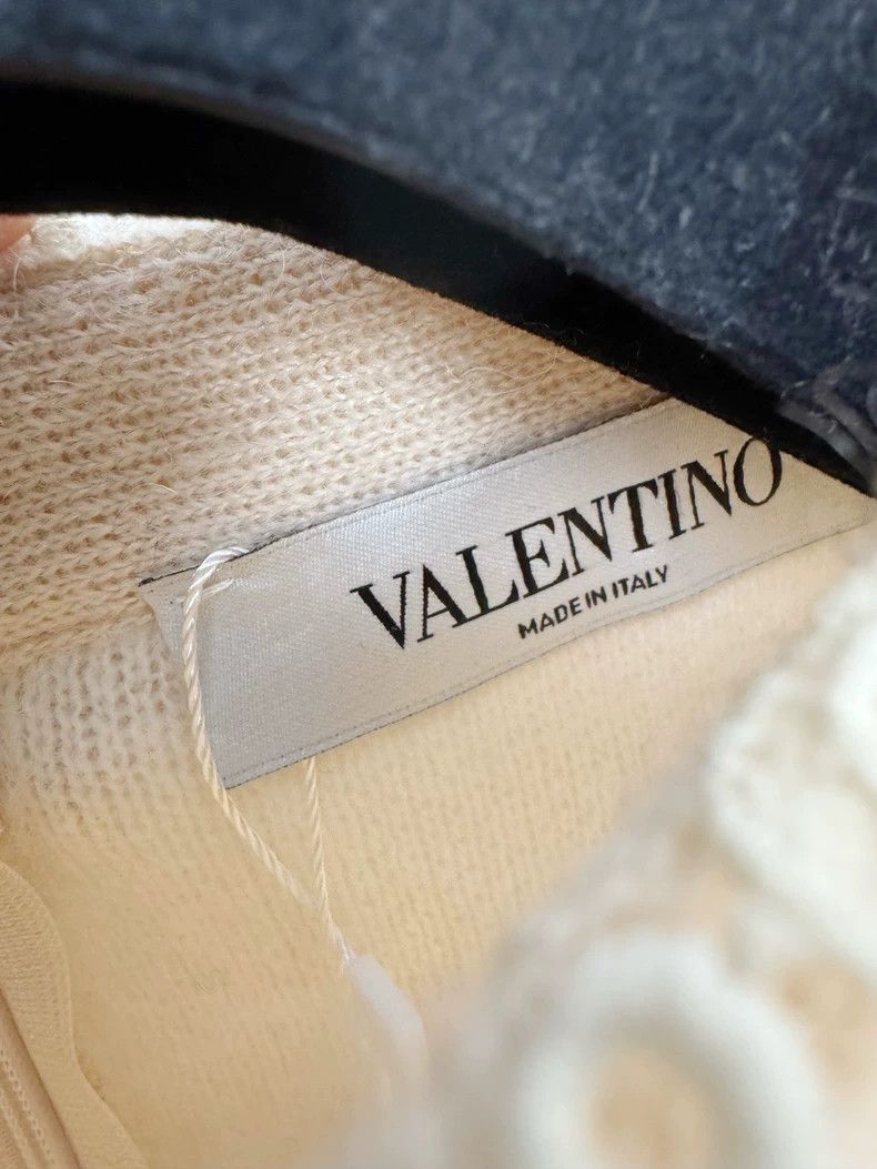 Valentino Valentino Wool Blend Dress Sweater Size M / US 6-8 / IT 42-44 - 2 Thumbnail