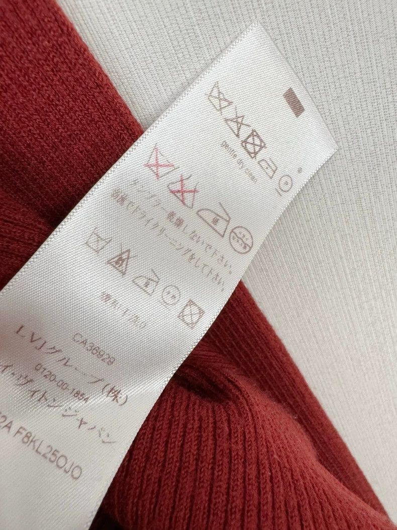 Louis Vuitton Louis Vuitton Red Wool Sweater Size M Size M / US 6-8 / IT 42-44 - 5 Thumbnail