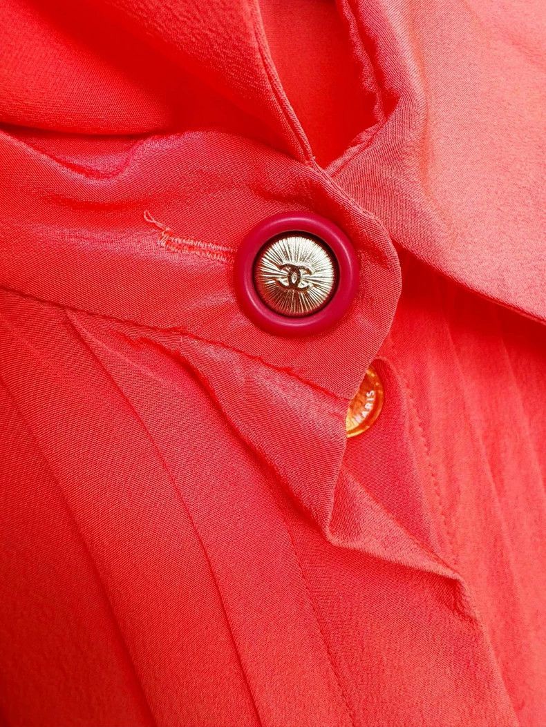 Chanel Chanel Silk Blouse Size 34 Red Color Size XS / US 0-2 / IT 36-38 - 2 Thumbnail