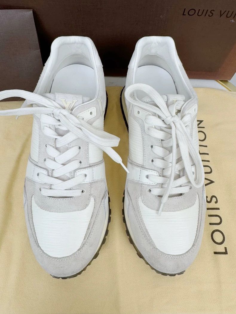 Louis Vuitton Louis Vuitton Sneakers Size 35 Good Condition Size US 5 / IT 35 - 2 Thumbnail