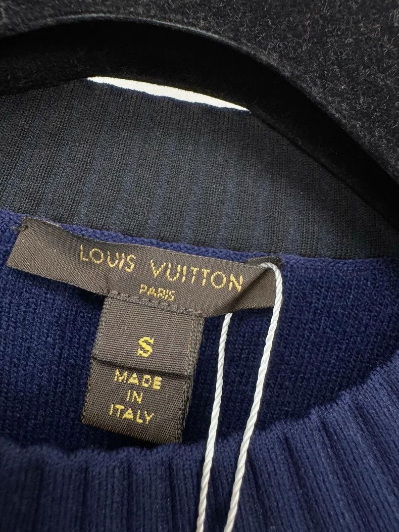 Louis Vuitton Louis Vuitton Blue Knitted Sweater for Winter Size S / US 4 / IT 40 - 3 Thumbnail
