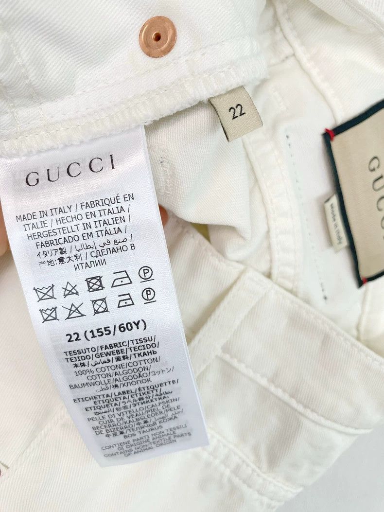 Gucci Gucci White Shorts Almost Like New Size 22" - 6 Thumbnail