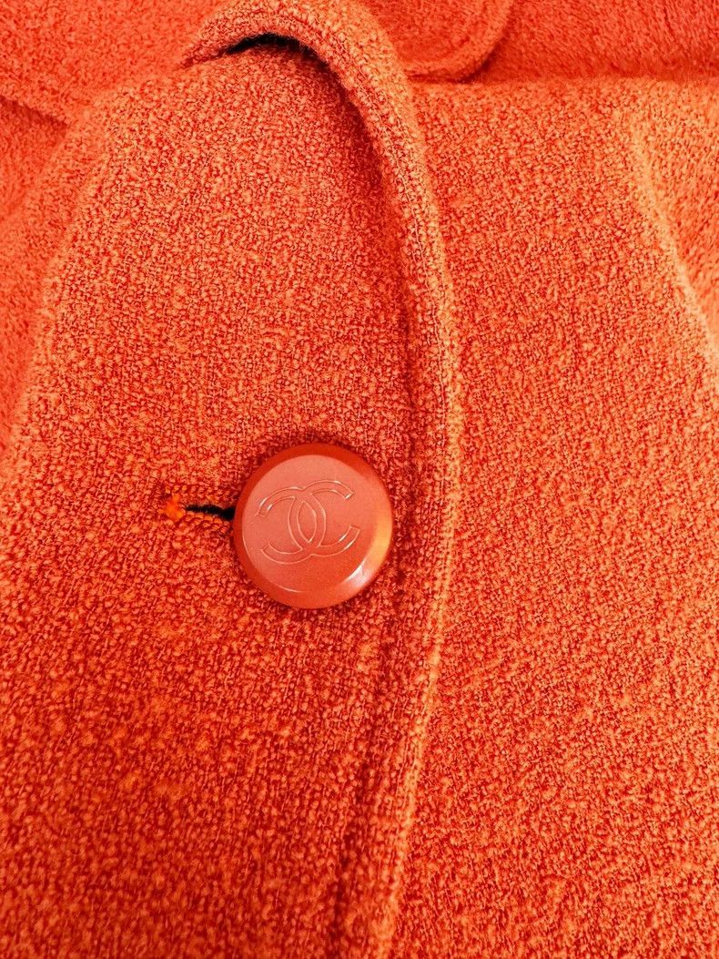 Chanel Chanel Orange Jacket in Excellent Condition Size M / US 6-8 / IT 42-44 - 3 Thumbnail