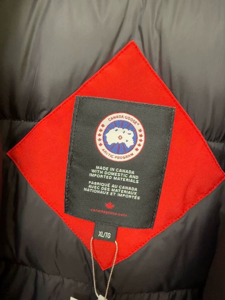 Canada Goose Canada Goose Red Down Parka XL Size Size XL / US 12-14 / IT 48-50 - 2 Thumbnail