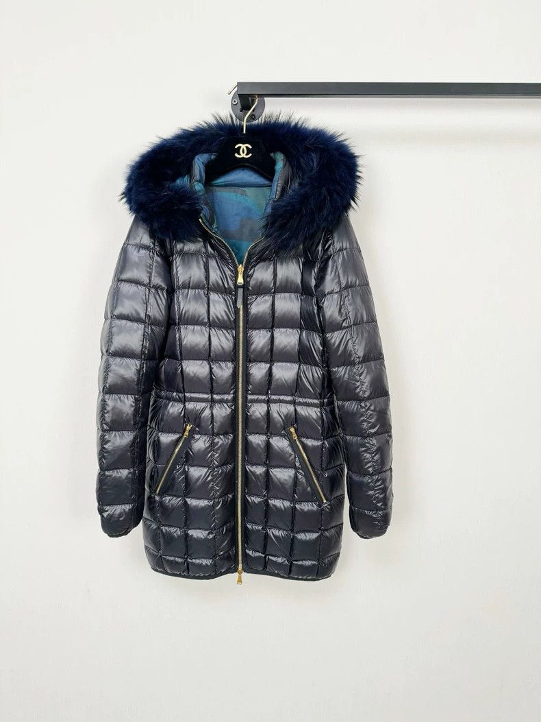 Louis Vuitton Louis Vuitton Reversible Down Jacket with Fur Hood Size S / US 4 / IT 40 - 2 Thumbnail
