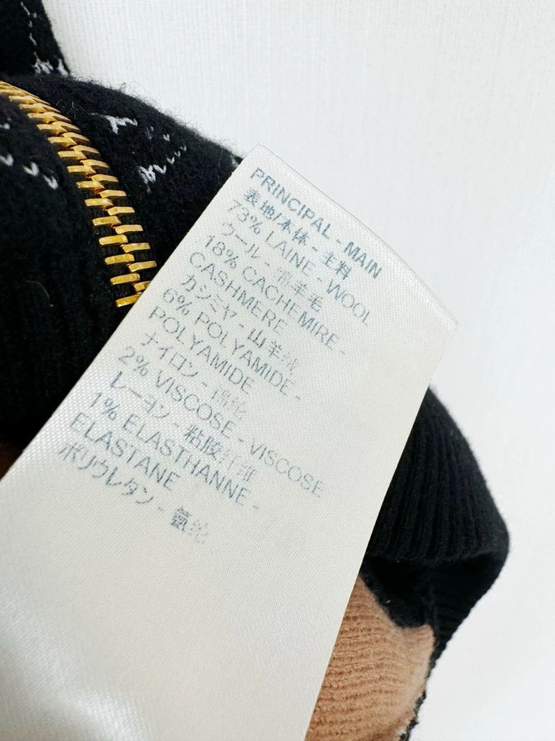 Louis Vuitton Louis Vuitton Knit Jacket with Hood Size XS / US 0-2 / IT 36-38 - 6 Thumbnail