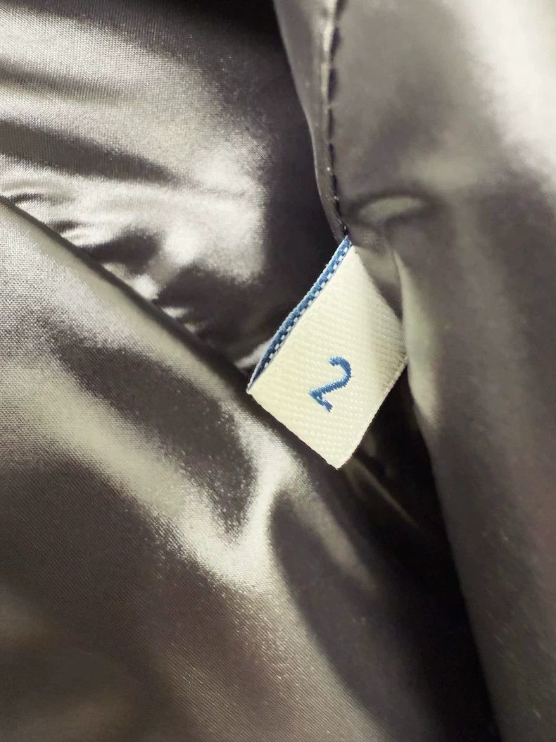 Moncler Moncler Puffer Jacket in Excellent Condition Size M / US 6-8 / IT 42-44 - 9 Thumbnail
