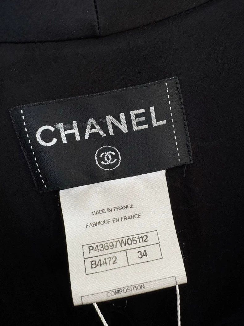 Chanel Chanel Dress Size 34 Like New Condition Size XS / US 0-2 / IT 36-38 - 2 Thumbnail