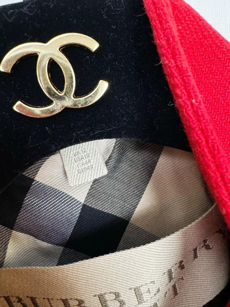 Burberry Burberry Wool Coat in Red, UK12 Size Size L / US 10 / IT 46 - 3 Thumbnail