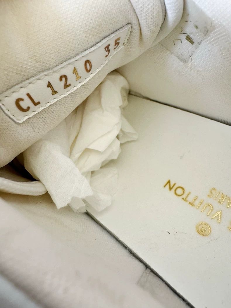 Louis Vuitton Louis Vuitton Denim Sneakers Size 35 Size US 5 / IT 35 - 6 Thumbnail