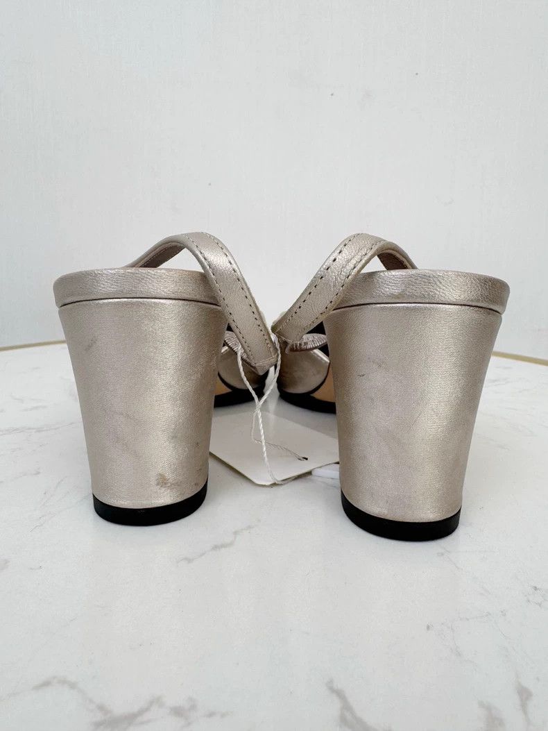 Chanel Chanel Chunky Heel Sandals Size 35 Size US 5 / IT 35 - 4 Thumbnail