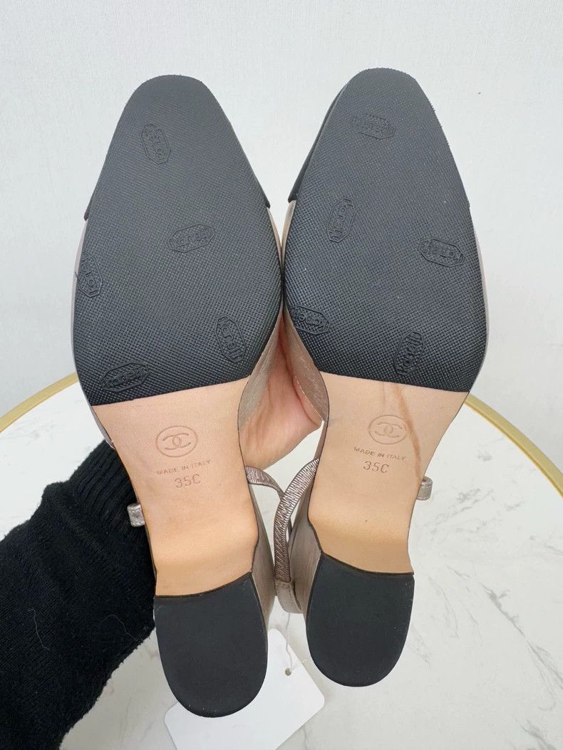 Chanel Chanel Chunky Heel Sandals Size 35 Size US 5 / IT 35 - 5 Thumbnail