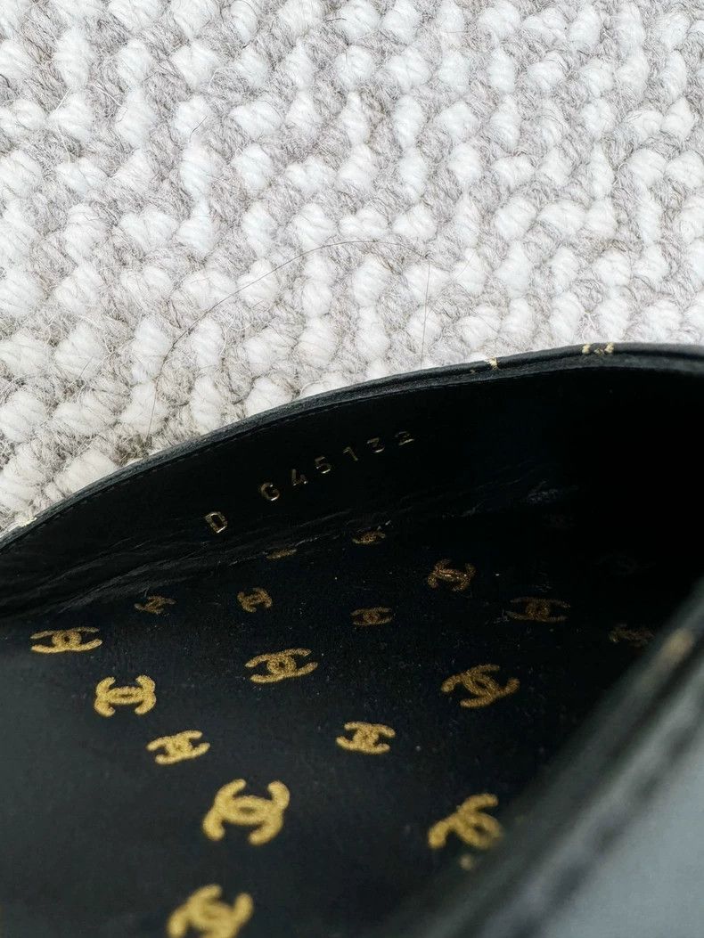 Chanel Chanel Black Mary Jane Flats Size 36 Size US 6 / IT 36 - 6 Thumbnail