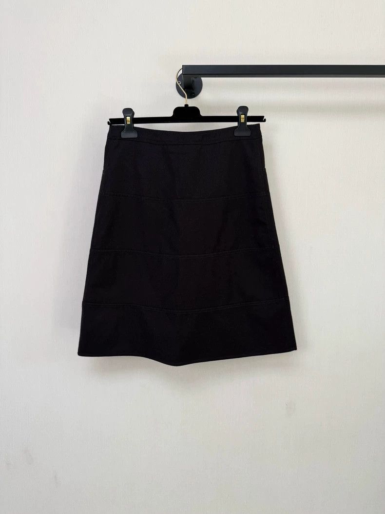 Chanel Chanel Black Skirt Size 34 Very Good Condition Size 34" / US 12 / IT 48 - 5 Thumbnail