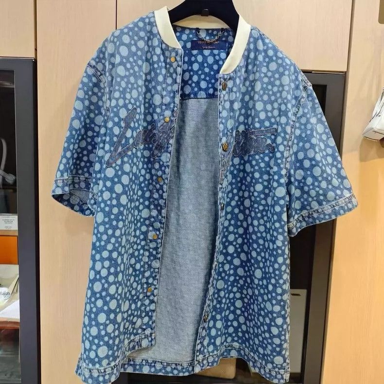 Louis Vuitton Louis Vuitton Blue Polka Dot Denim Shirt Size M / US 6-8 / IT 42-44 - 6 Thumbnail