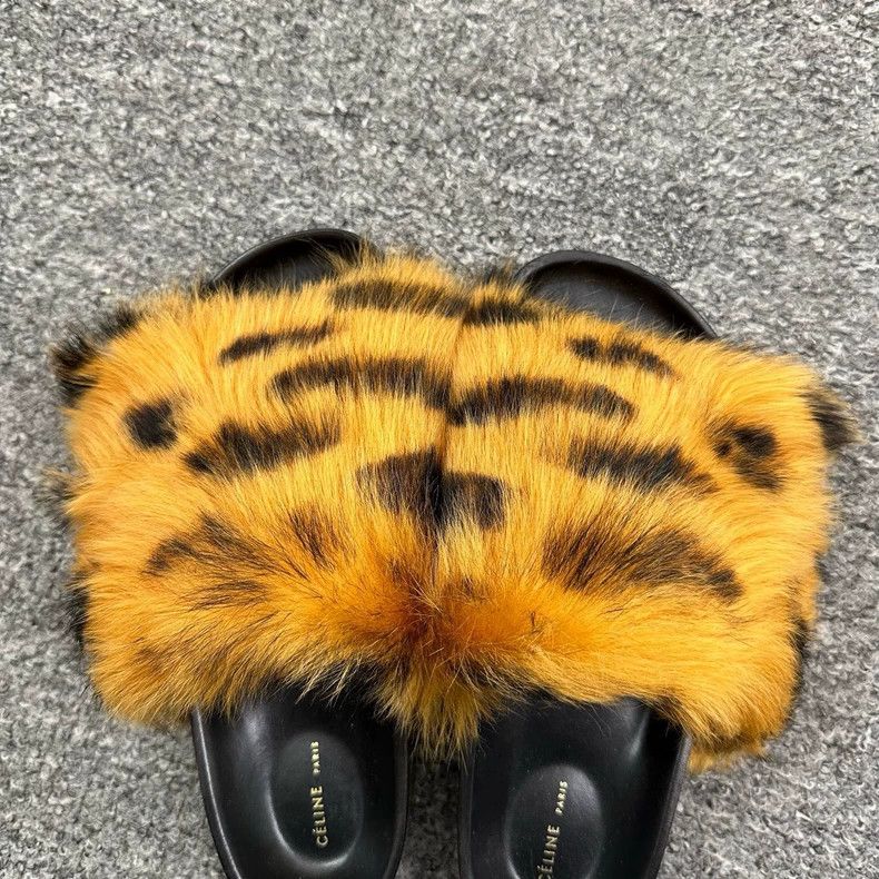Celine Celine Leopard Print Fur Slide Sandals Size US 6 / IT 36 - 3 Thumbnail
