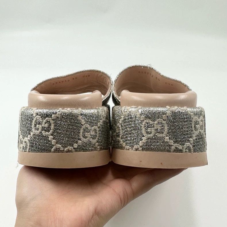 Gucci Gucci Double G Logo Silver Slide Sandals Size US 5 / IT 35 - 3 Thumbnail