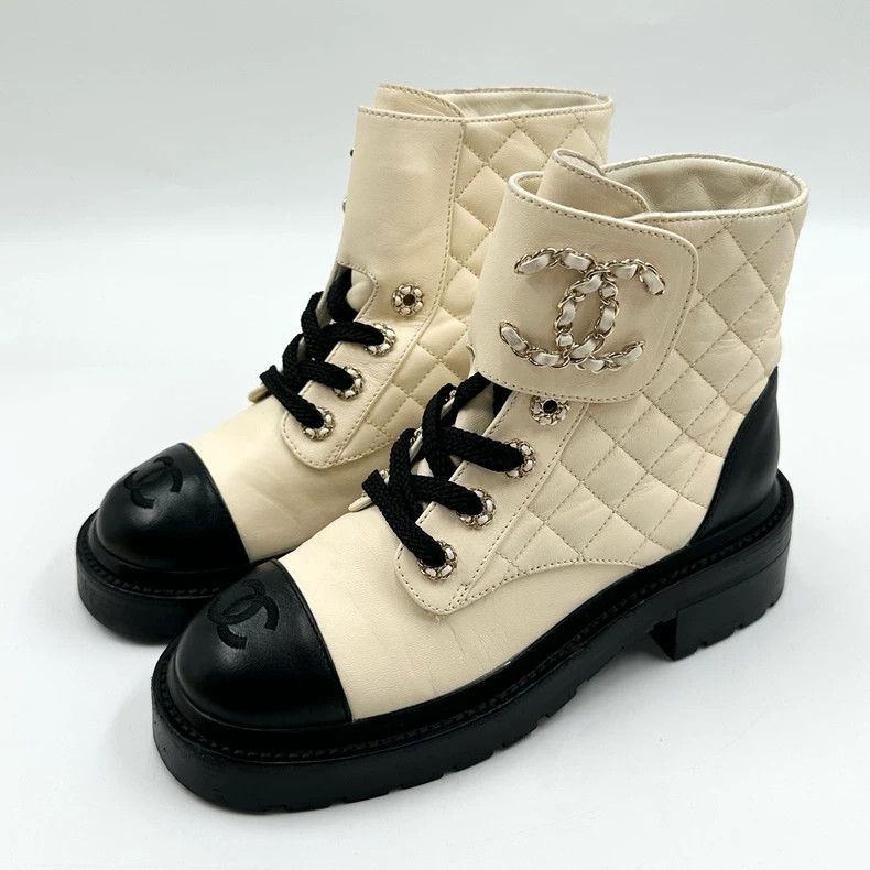 Chanel Chanel Black and White Short Boots Size US 5 / IT 35 - 2 Thumbnail