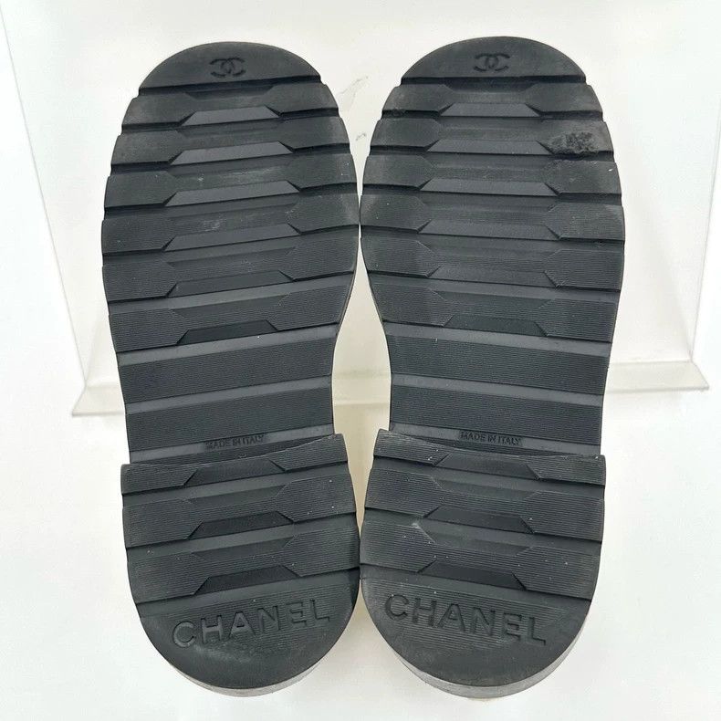 Chanel Chanel Black and White Short Boots Size US 5 / IT 35 - 7 Thumbnail