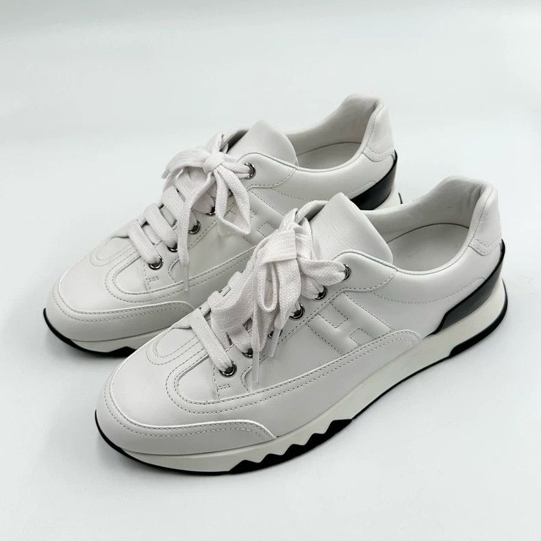 Hermes Hermes White Leather Trail Sneakers Size 36 Size US 6 / IT 36 - 2 Thumbnail
