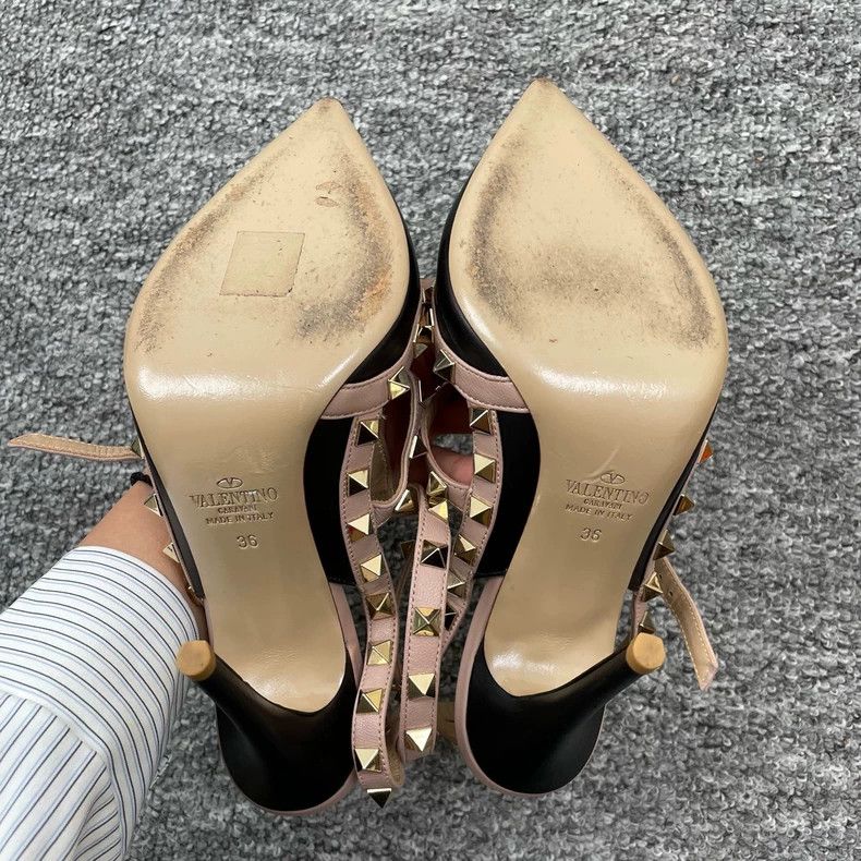Valentino Valentino Black High Heels with Studs Size US 6 / IT 36 - 4 Thumbnail