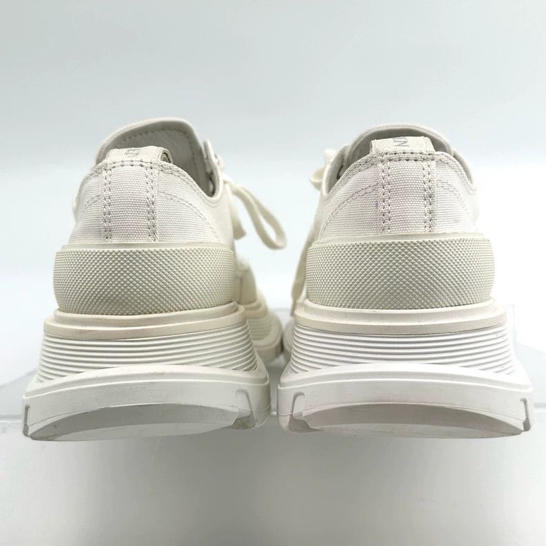 Alexander McQueen Alexander McQueen White Chunky Sneakers Size US 6 / IT 36 - 4 Thumbnail