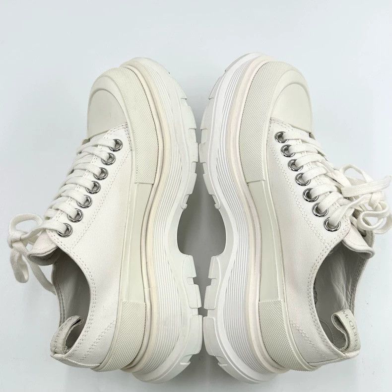 Alexander McQueen Alexander McQueen White Chunky Sneakers Size US 6 / IT 36 - 7 Thumbnail