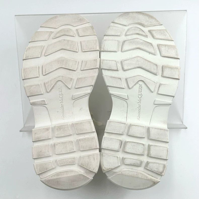 Alexander McQueen Alexander McQueen White Chunky Sneakers Size US 6 / IT 36 - 6 Thumbnail