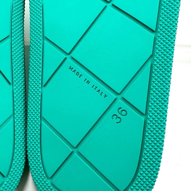 Bottega Veneta Bottega Veneta Green Rubber Slide Sandals Size US 6 / IT 36 - 7 Thumbnail