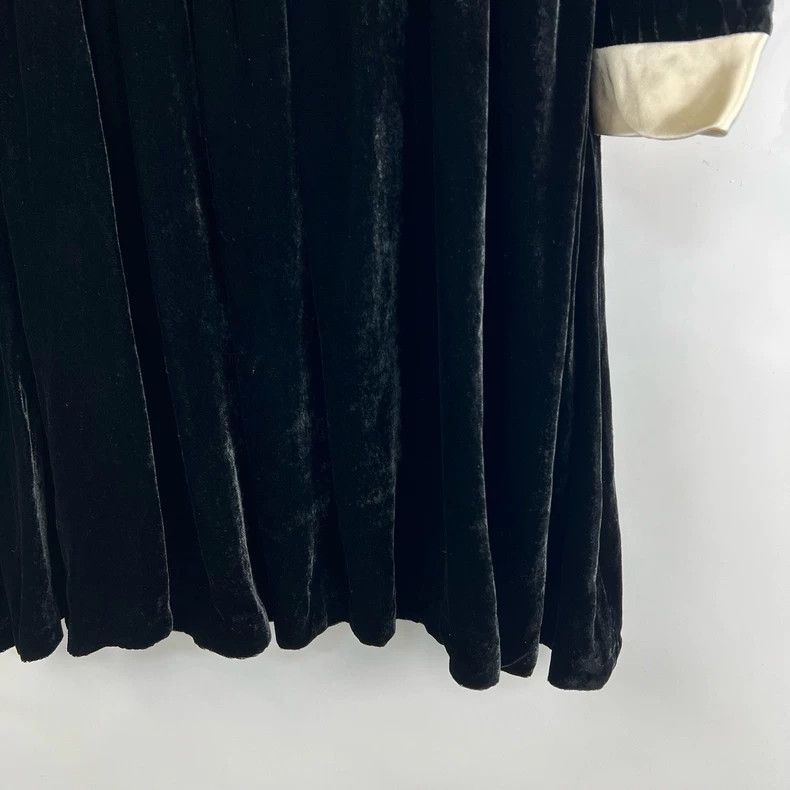 Prada Miumiu Black Velvet Dress with Studs Size S / US 4 / IT 40 - 7 Thumbnail