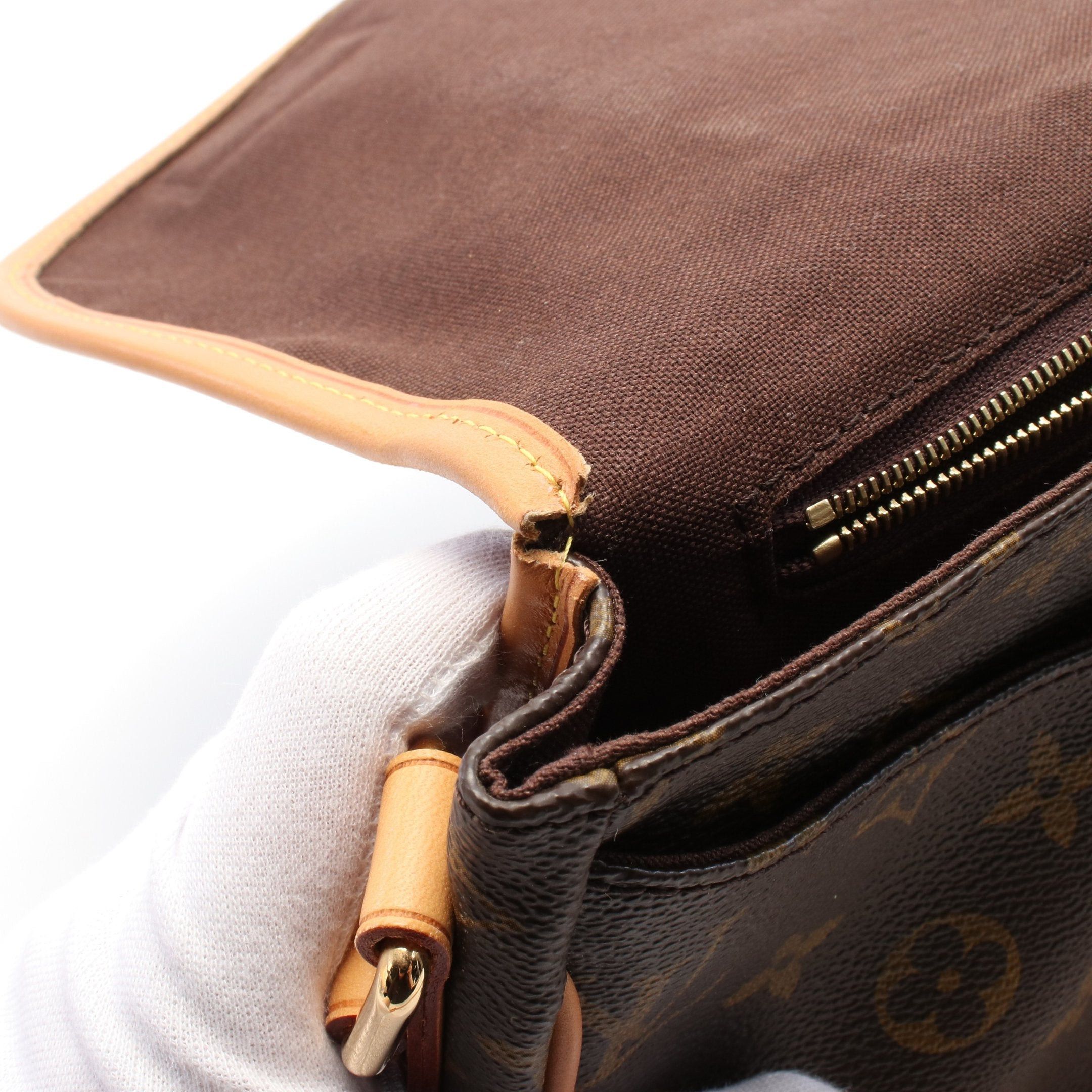 Louis Vuitton Louis Vuitton Menilmontant Pm Monogram Shoulder Bag Leather Brown Size ONE SIZE - 6 Thumbnail