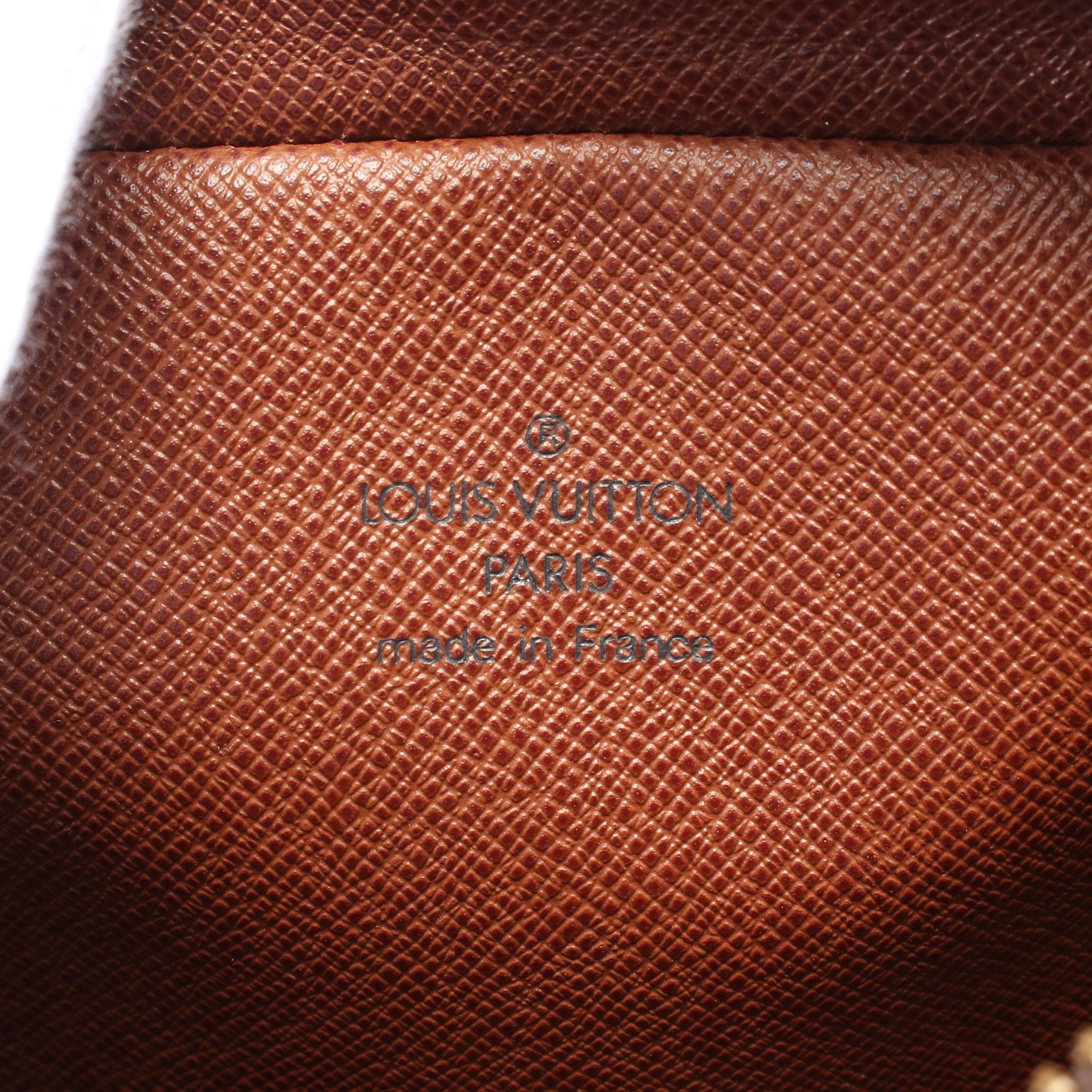 Louis Vuitton Louis Vuitton Amazon Monogram Shoulder Bag Leather Brown Size ONE SIZE - 4 Thumbnail
