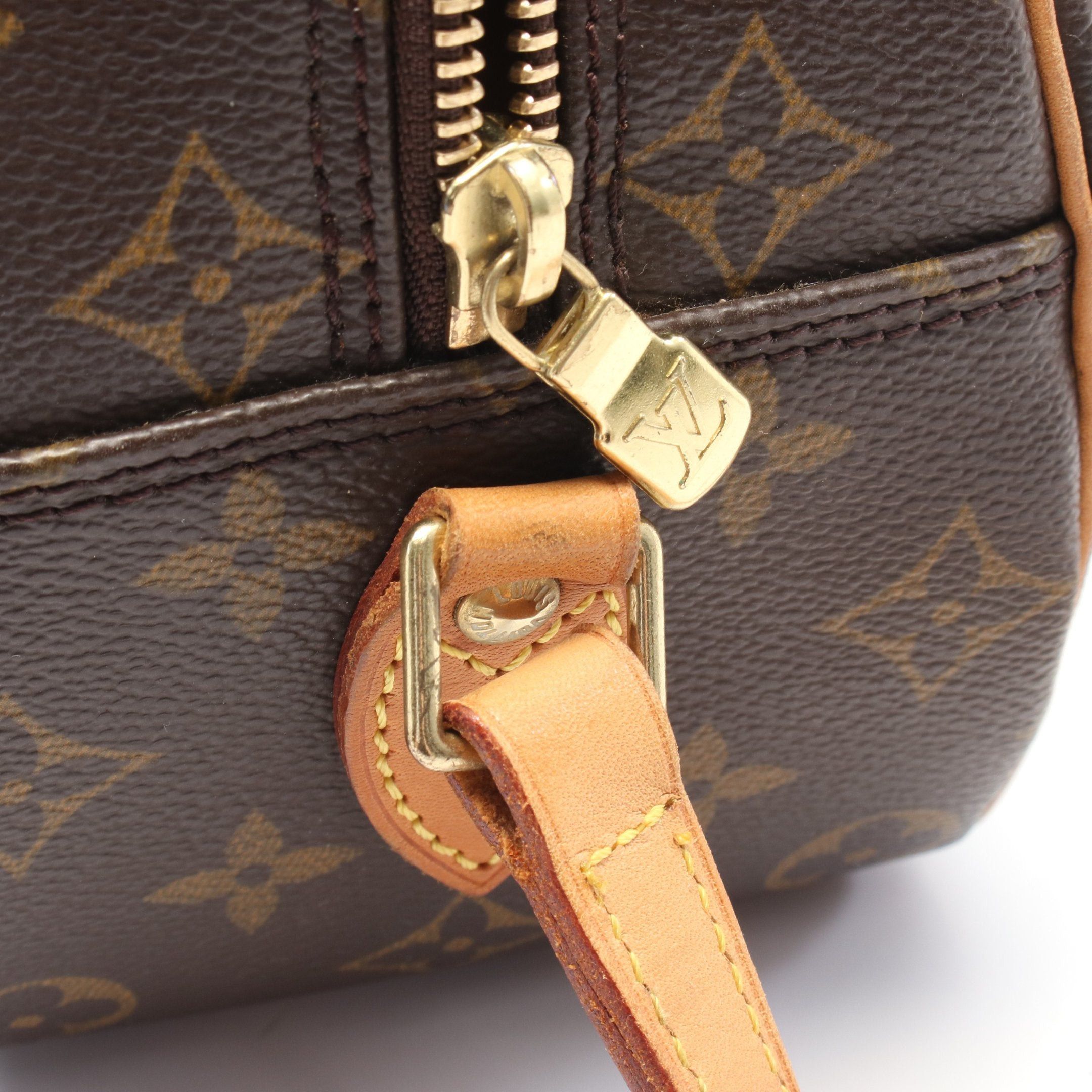 Louis Vuitton Louis Vuitton Blower Monogram Shoulder Bag Leather Brown Size ONE SIZE - 9 Thumbnail