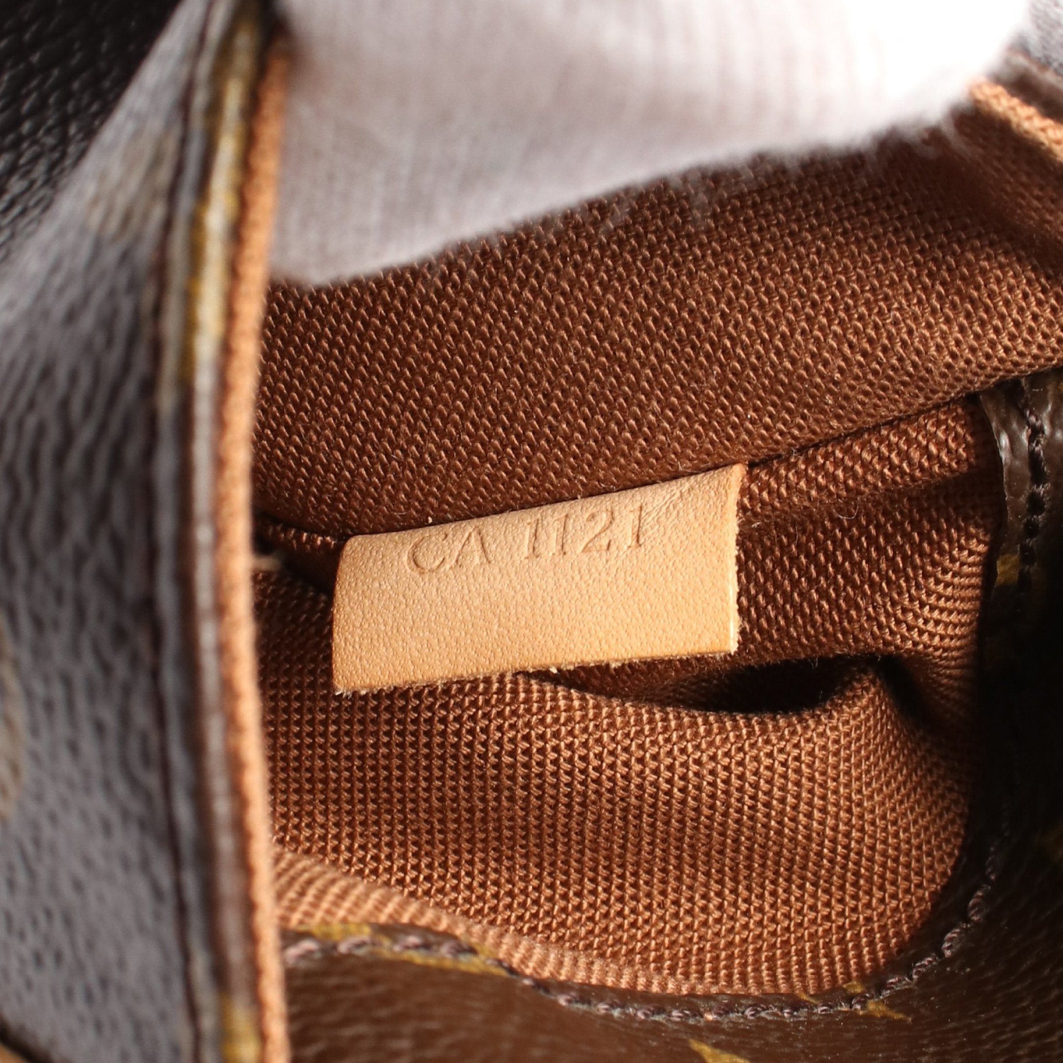 Louis Vuitton Louis Vuitton Pochette Ganju Monogram Body Bag Leather Brown Size ONE SIZE - 5 Thumbnail