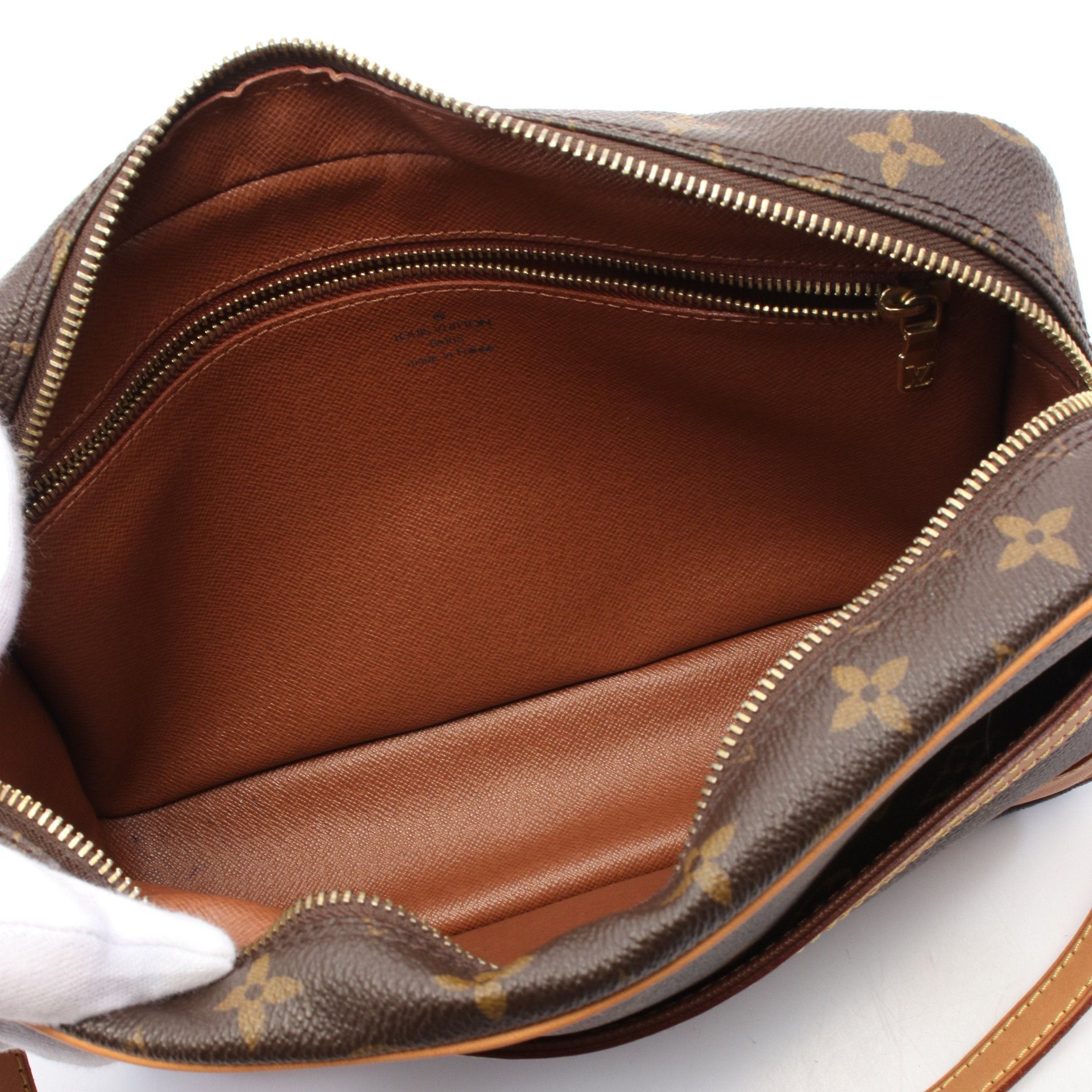Louis Vuitton Louis Vuitton Trocadero 27 Monogram Shoulder Bag Leather Brown Size ONE SIZE - 3 Thumbnail