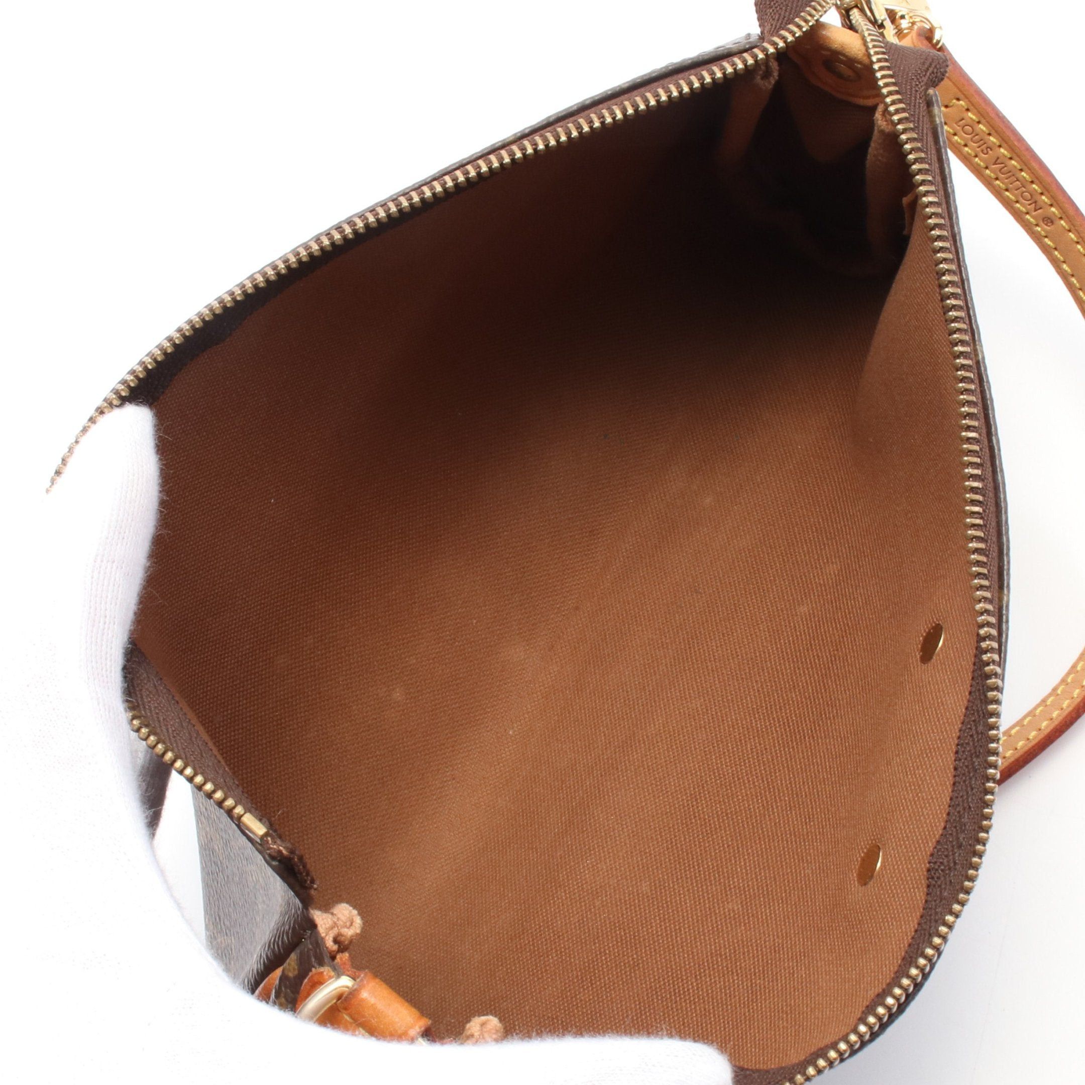 Louis Vuitton Louis Vuitton Eva Monogram Chain Shoulder Bag Leather Brown Size ONE SIZE - 3 Thumbnail