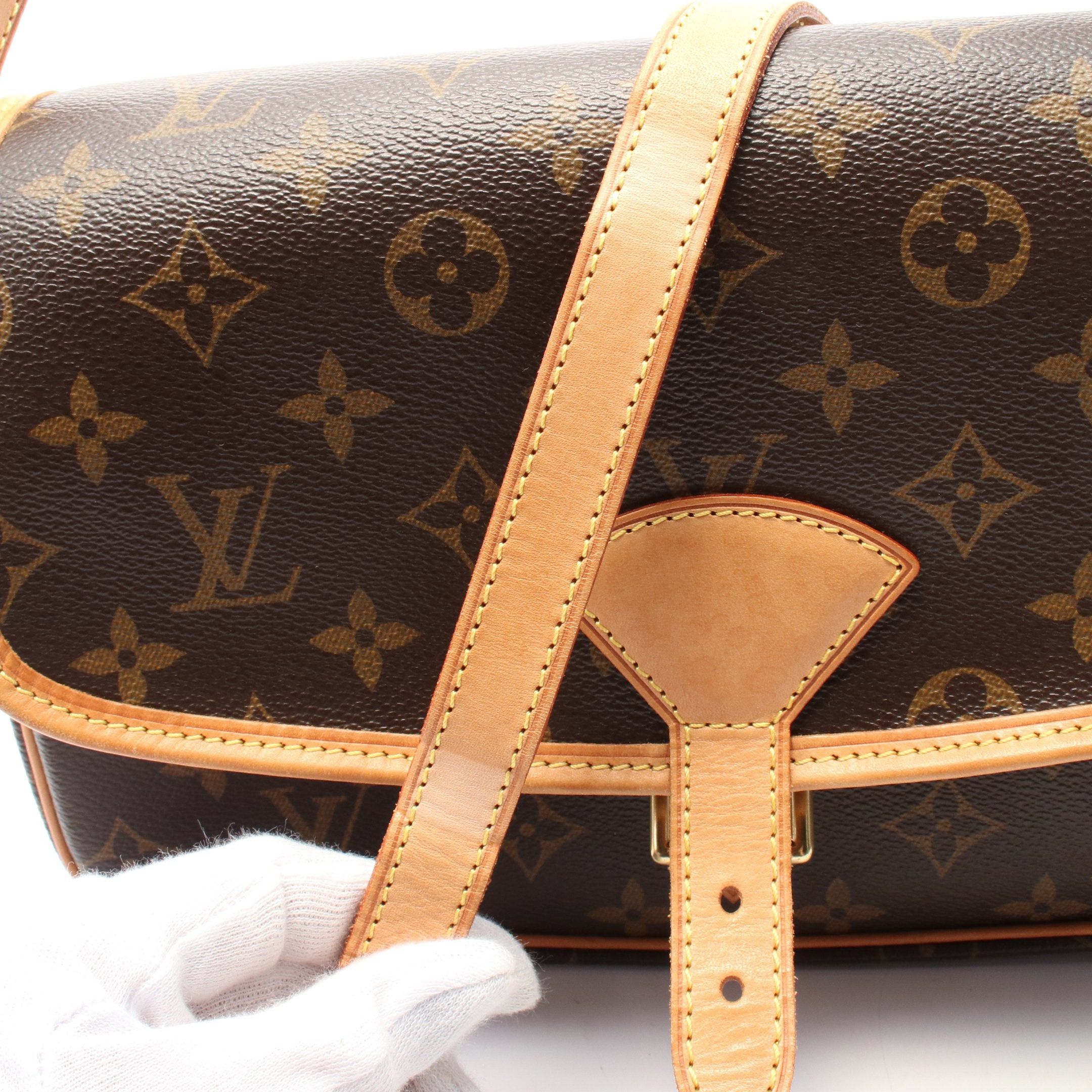 Louis Vuitton Louis Vuitton Sologne Monogram Shoulder Bag Leather Brown Size ONE SIZE - 9 Thumbnail