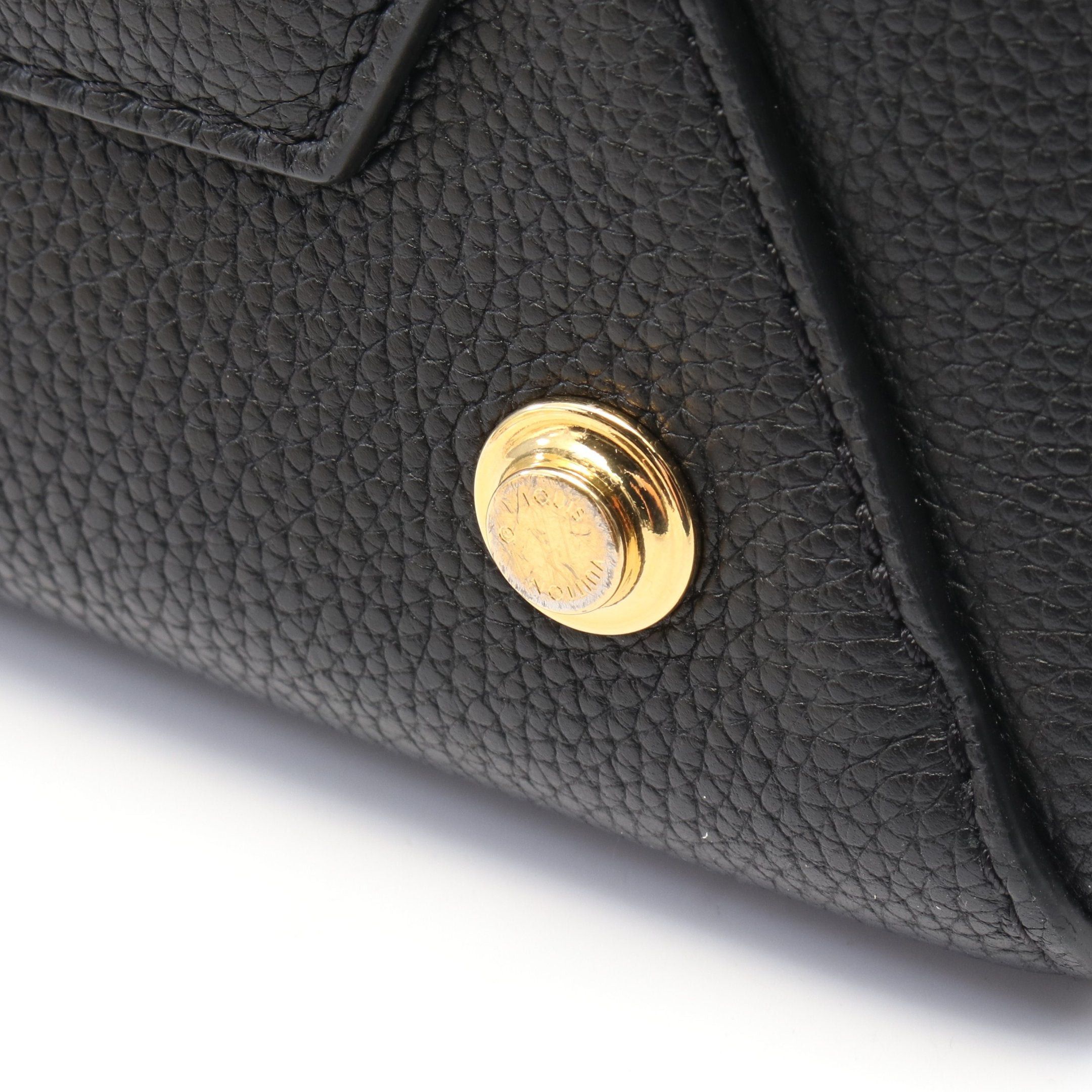 Louis Vuitton Louis Vuitton Freedom Noir Handbag Leather Black Size ONE SIZE - 8 Thumbnail