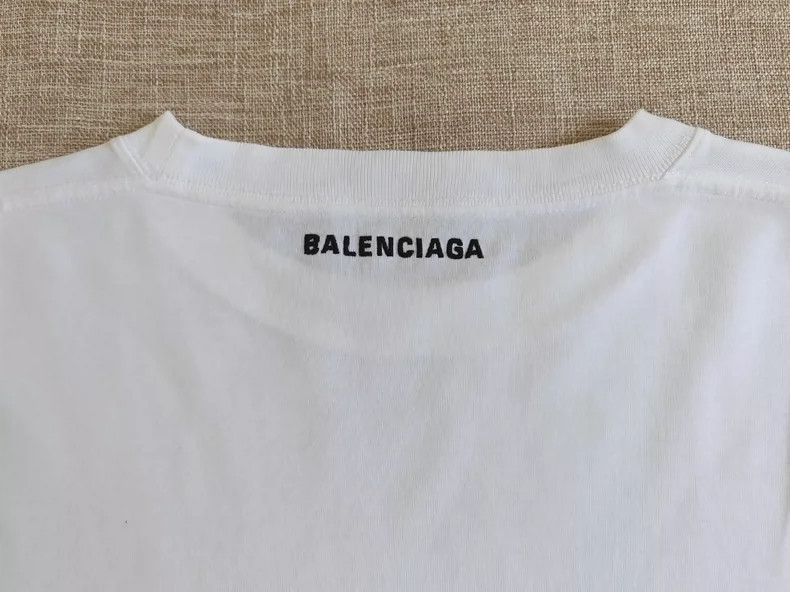 Balenciaga Balenciaga Smile Short Sleeve T-Shirt XS-dmc Size US XS / EU 42 / 0 - 7 Thumbnail