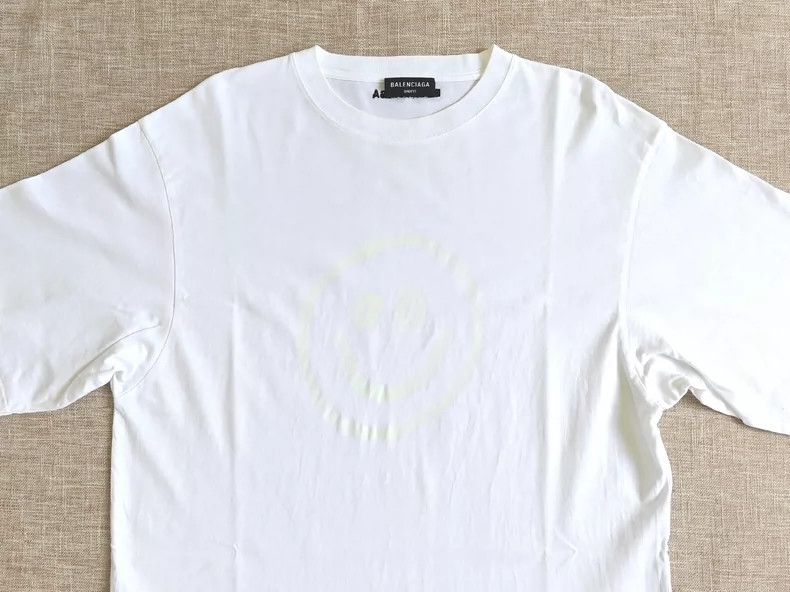 Balenciaga Balenciaga Smile Short Sleeve T-Shirt XS-dmc Size US XS / EU 42 / 0 - 3 Thumbnail