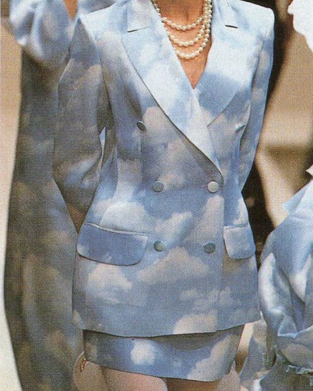 Moschino Moschino Cloud Print Button-Up Shirt-dmc Size US M / EU 48-50 / 2 - 9 Thumbnail