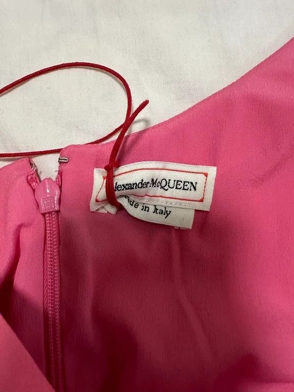 Alexander McQueen Alexander McQueen Pink Dress with Tags-dmc Size US 27 - 4 Thumbnail