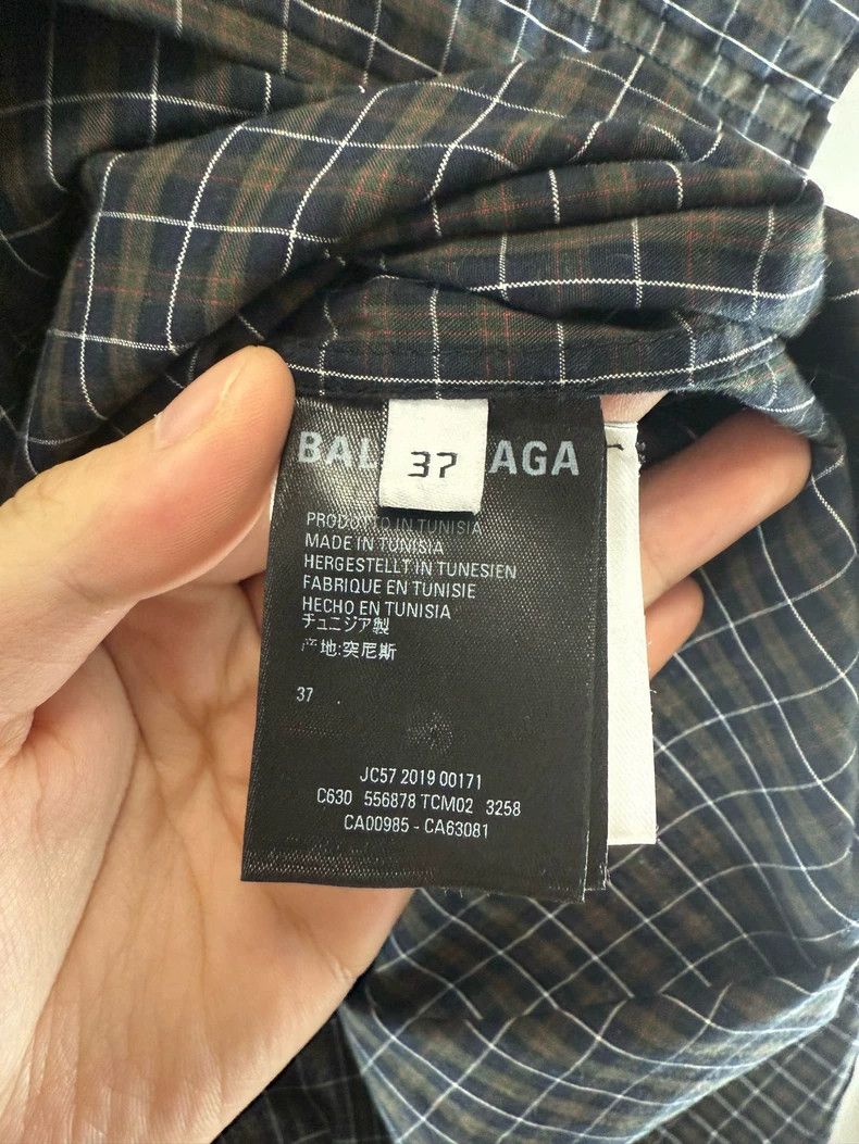 Balenciaga Balenciaga Logo Button-Up Shirt-dmc Size US M / EU 48-50 / 2 - 5 Thumbnail